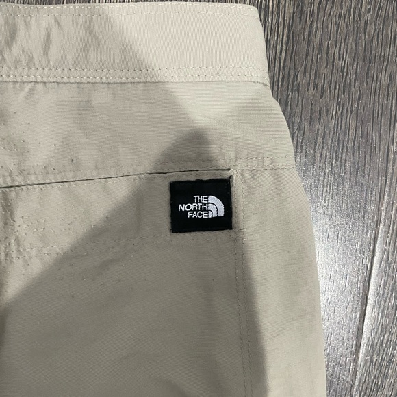The North face carhatt pants - Picture 2 of 3